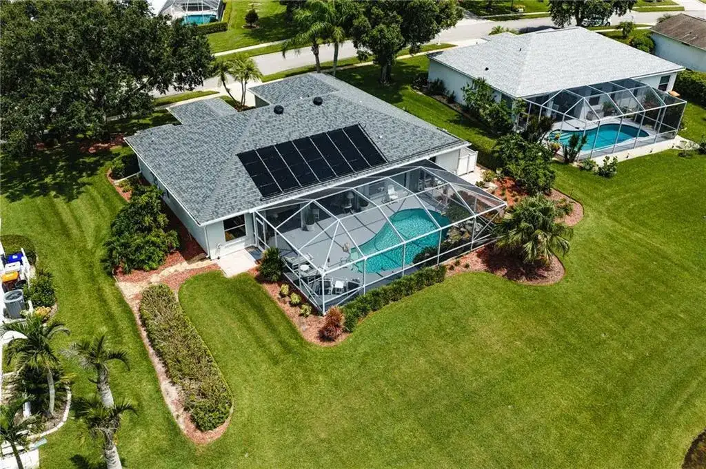 250 53RD Circle SW, Vero Beach FL 32968 photo 4