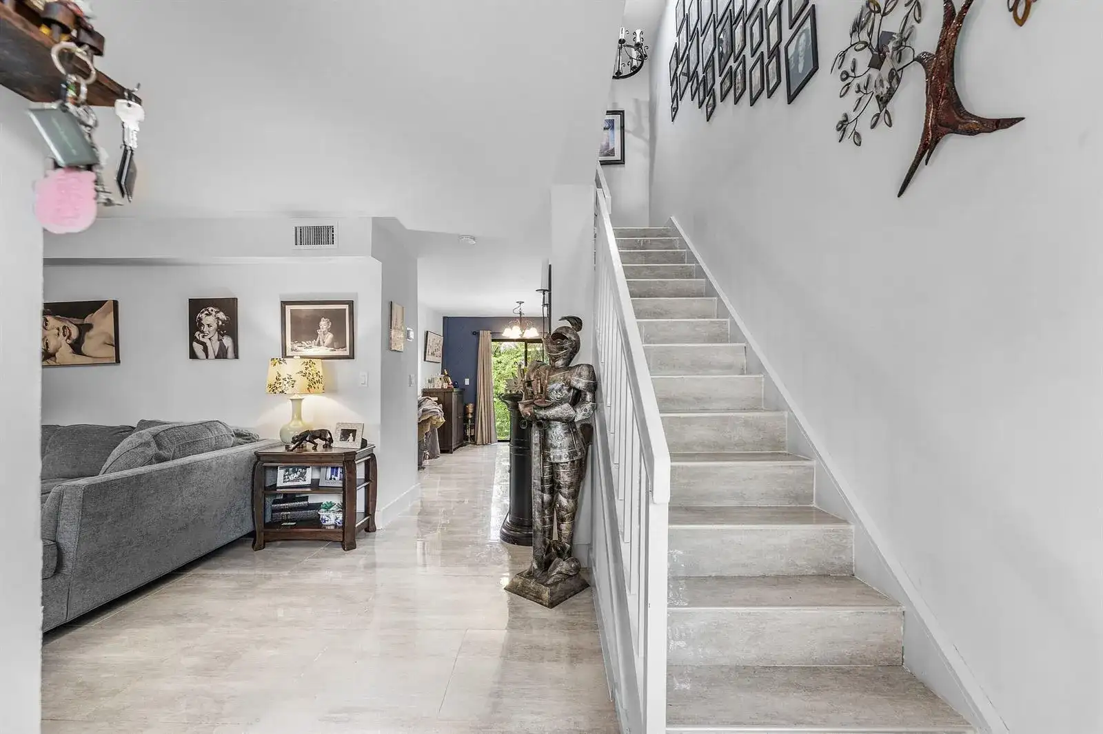 209 Wimbledon Lakes Drive, Plantation FL 33324 photo 3