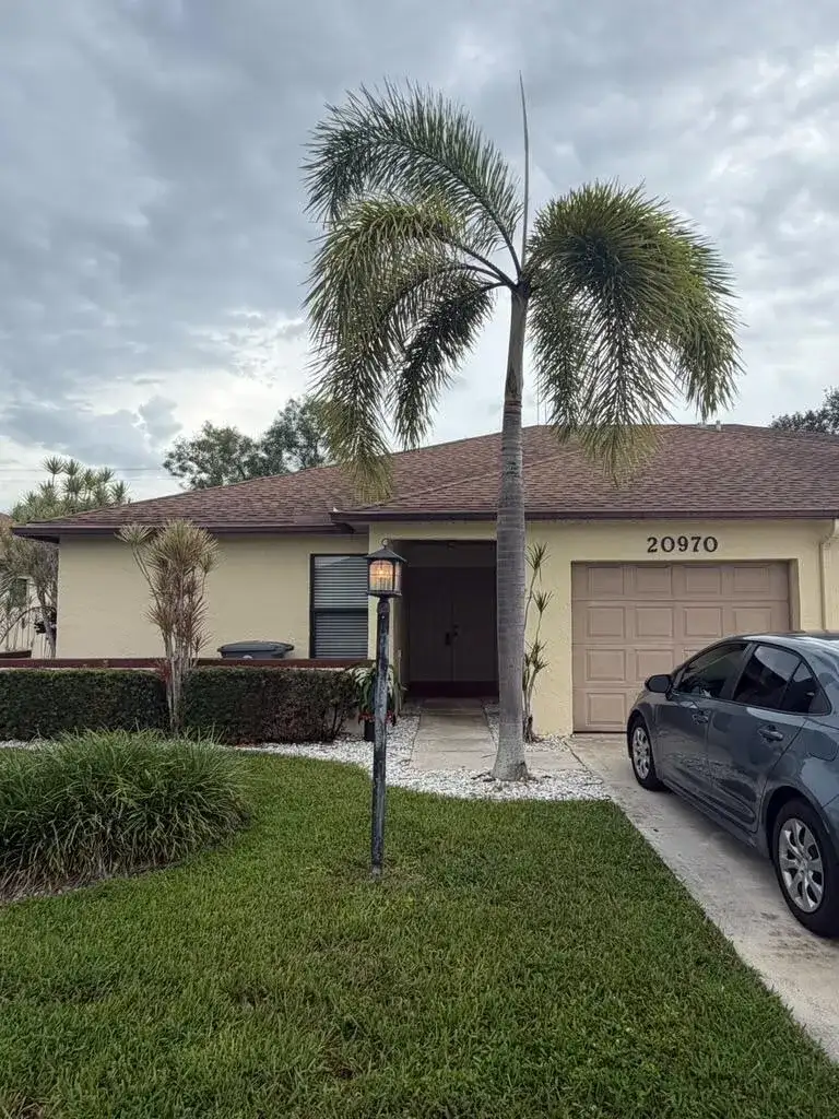 20970 CONCORD GREEN Drive, Boca Raton FL 33433