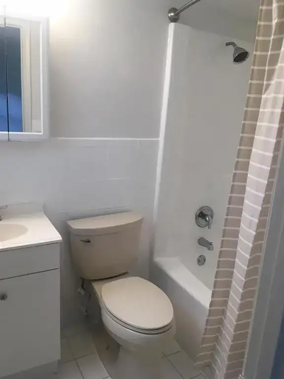 5156 NE 6th Avenue # 203, Oakland Park FL 33334 photo 5