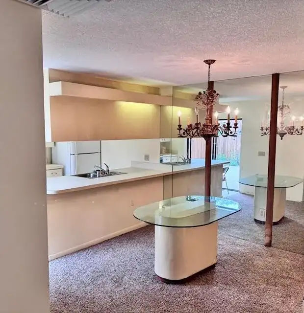 217 LIVE OAK Lane, Boynton Beach FL 33436 photo 2