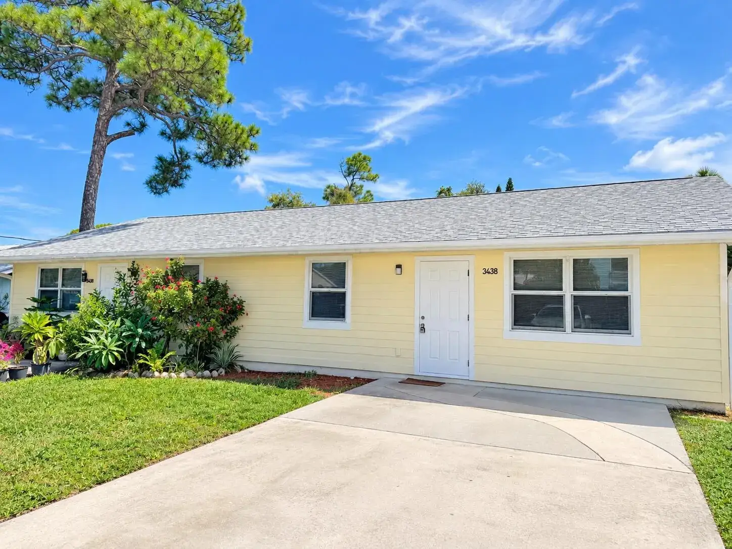 3438 SE IRIS Street, Stuart FL 34997