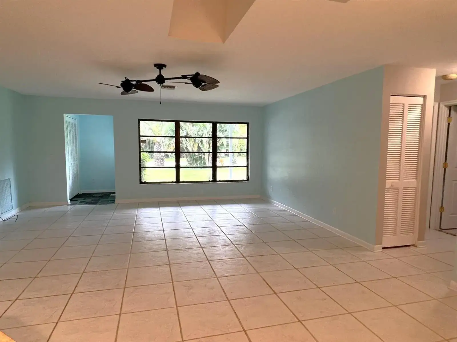 1916 Coconut Drive, Fort Pierce FL 34949 photo 4