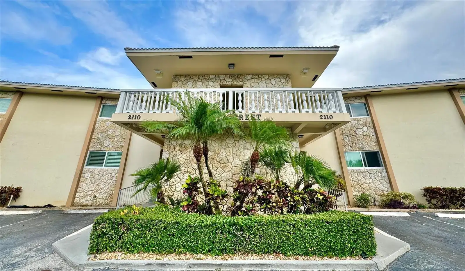 2110 NE 39TH Street # 2A, Fort Lauderdale FL 33308 photo 2