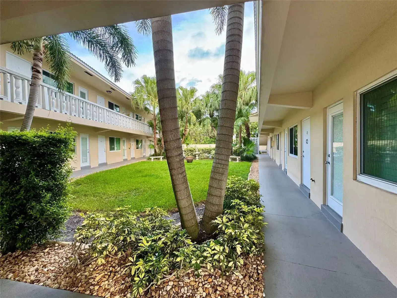 2110 NE 39TH Street # 2A, Fort Lauderdale FL 33308 photo 3