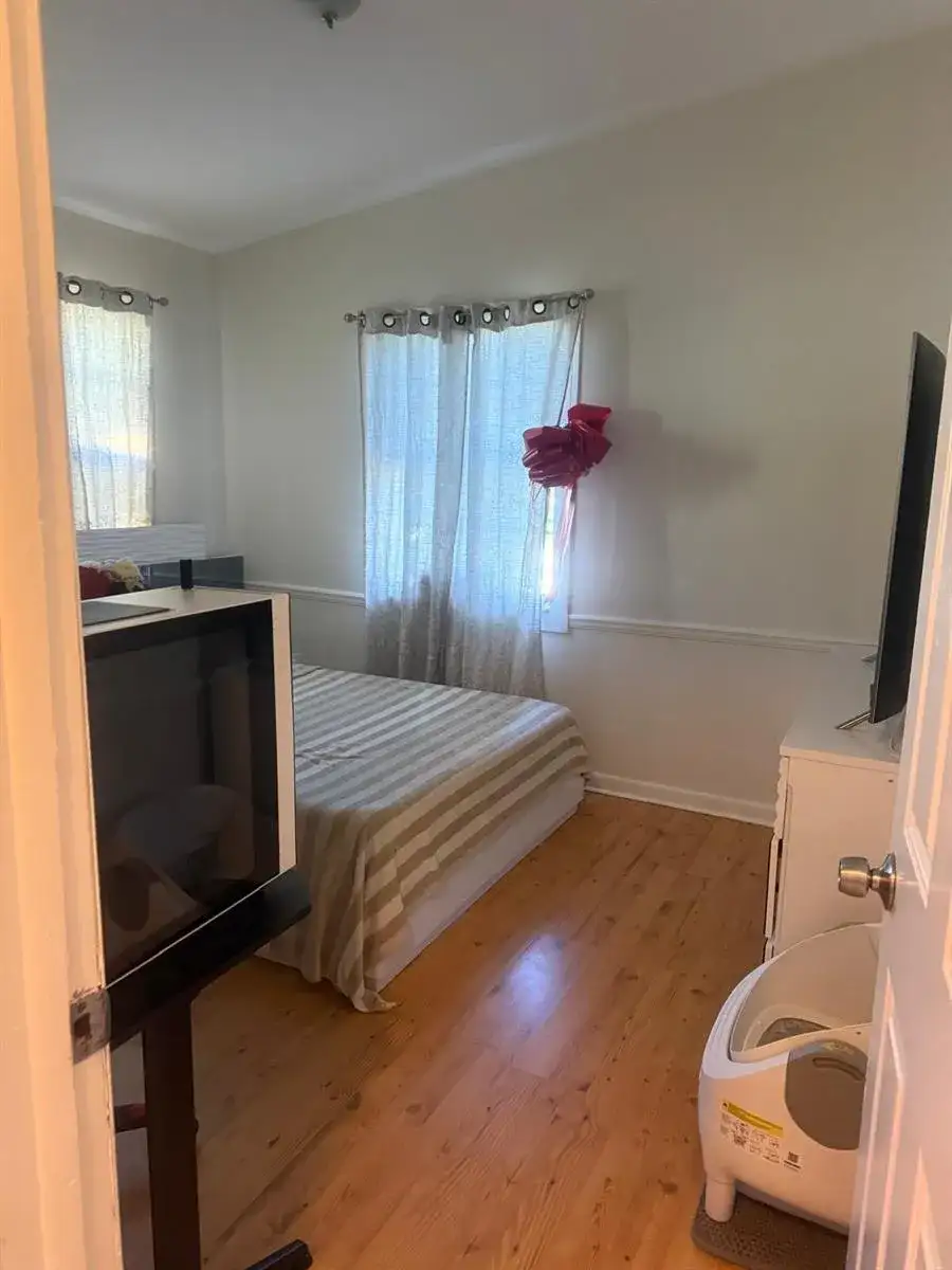 2814 Buckley Avenue, Lake Worth FL 33461 photo 4
