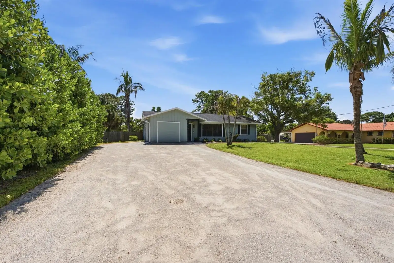 1710 SW WILDCAT Trail, Stuart FL 34997 photo 2
