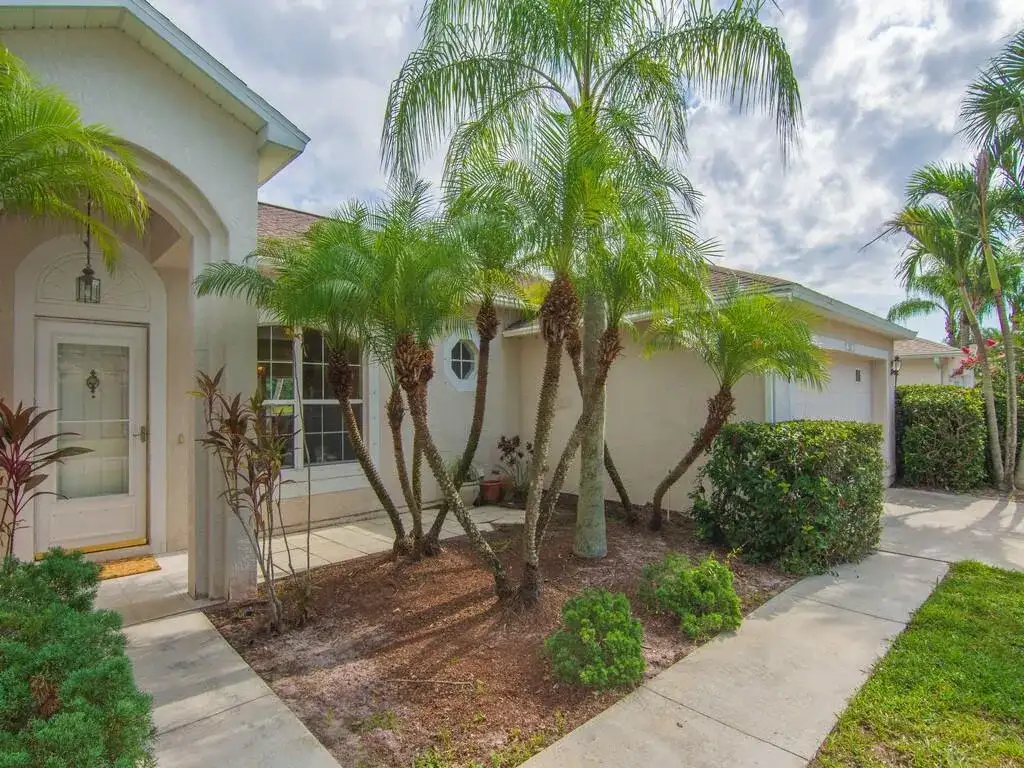 3628 2nd Street SW, Vero Beach FL 32968 photo 3