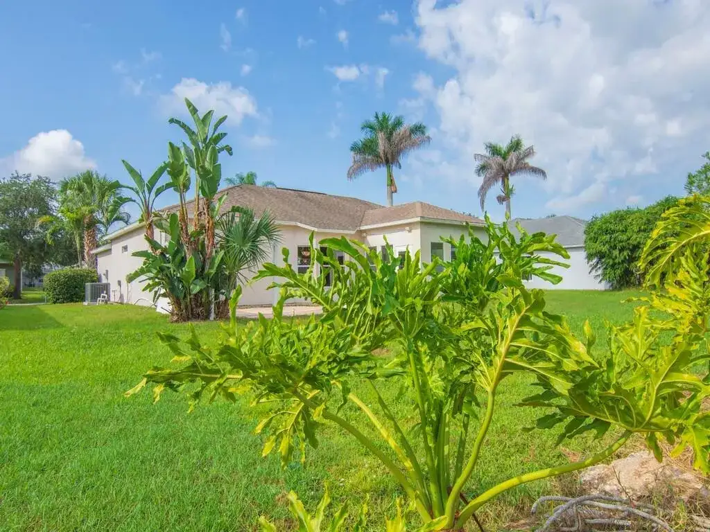3628 2nd Street SW, Vero Beach FL 32968 photo 4