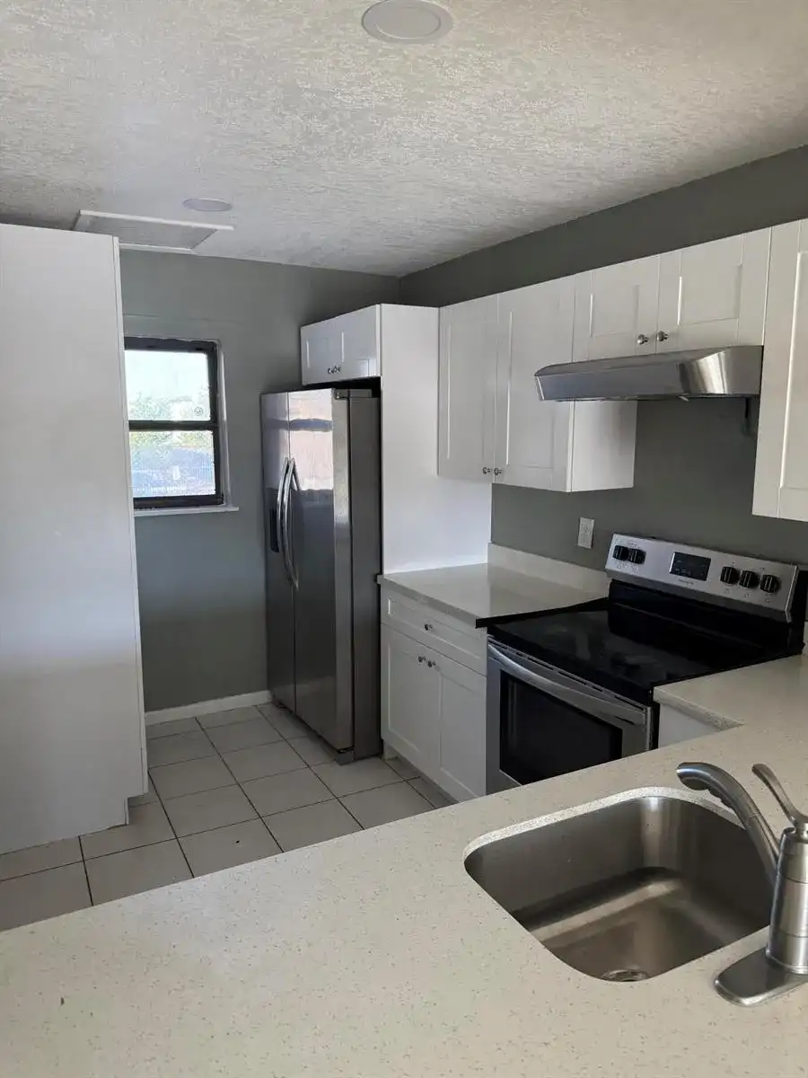 20735 NE 8TH Court # 12, Miami FL 33179