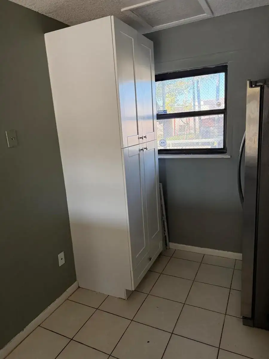 20735 NE 8TH Court # 12, Miami FL 33179 photo 2