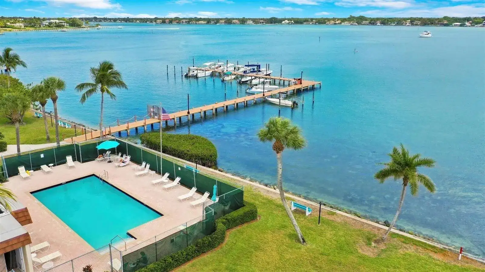 825 CENTER Street # 5A, Jupiter FL 33458 photo 2