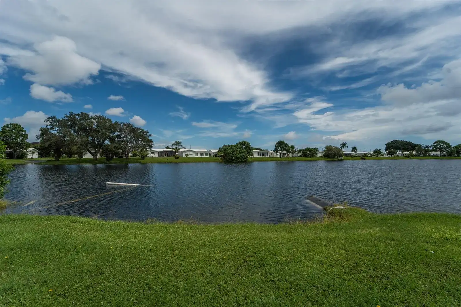 2201 SW ROMA Way SW, Boynton Beach FL 33426 photo 2