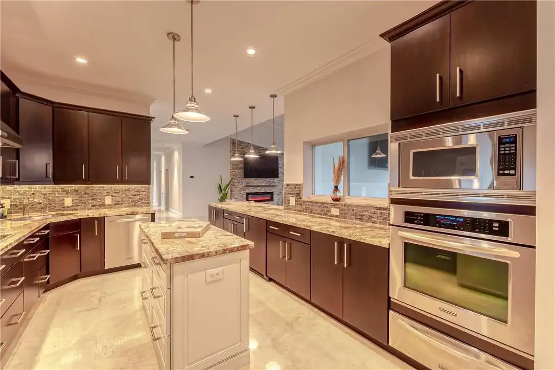2726 NE 25TH Place, Fort Lauderdale FL 33305 photo 5