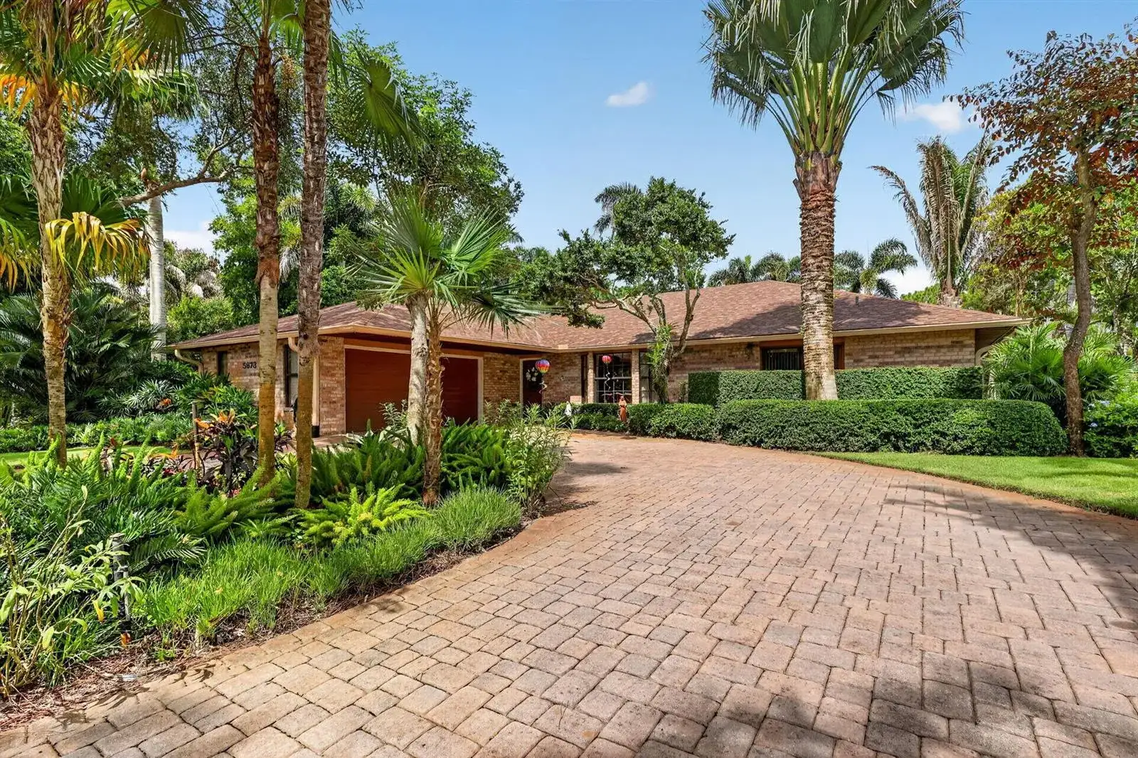 5673 SE Lamay Drive, Stuart FL 34997 photo 3