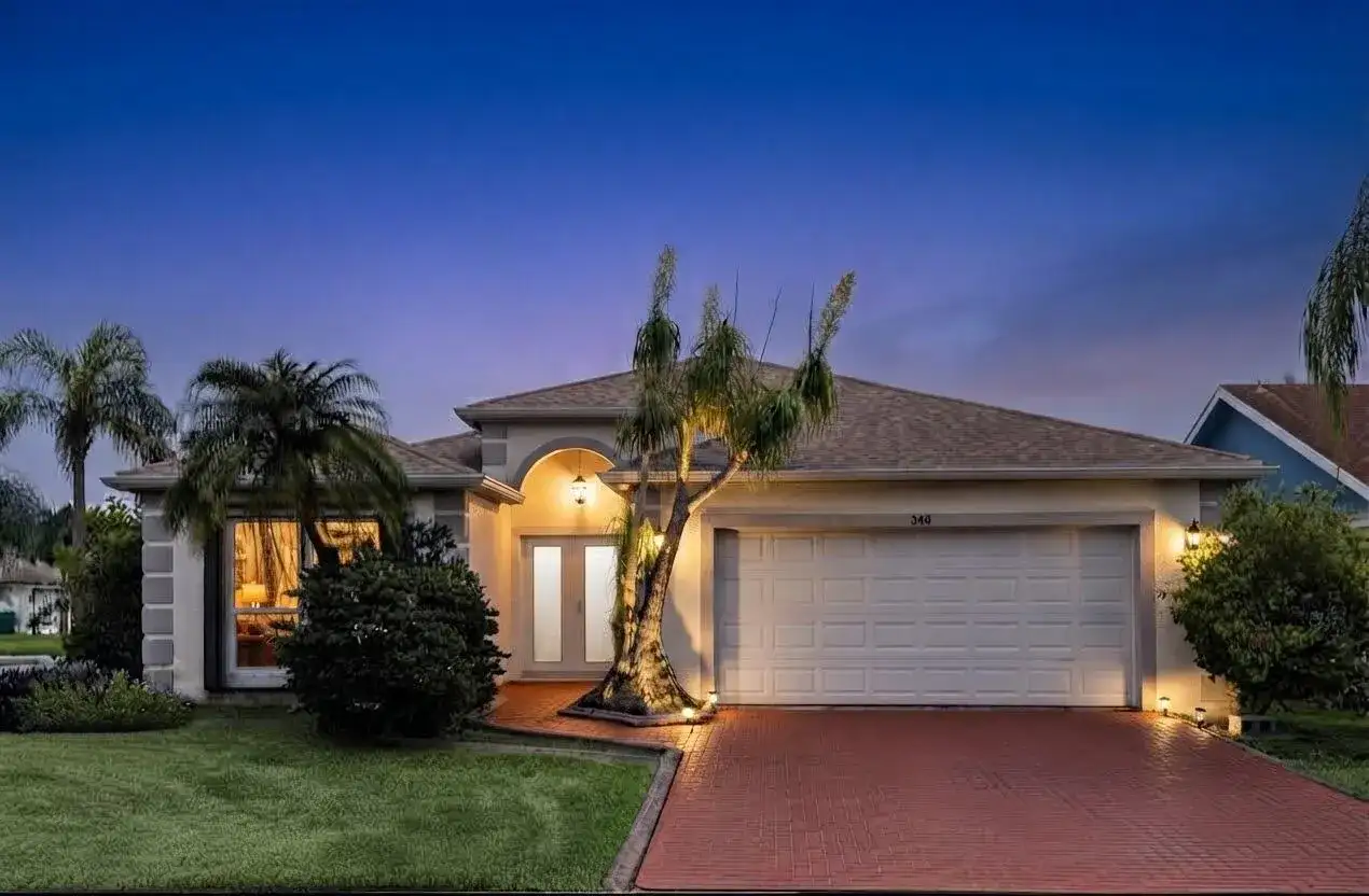 240 SE 8TH Street, Dania Beach FL 33004 photo 2