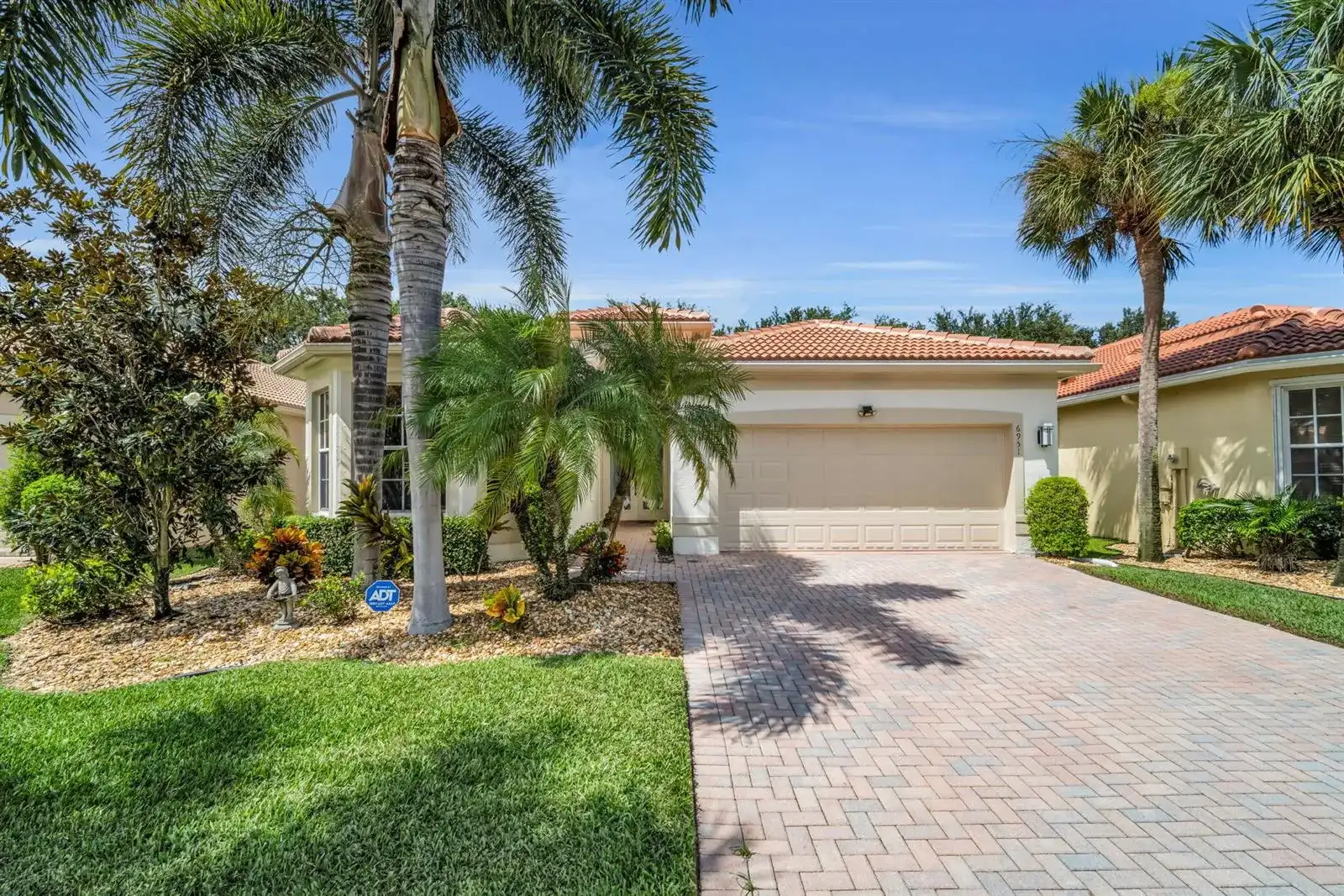 6951 IMPERIAL BEACH Circle, Delray Beach FL 33446