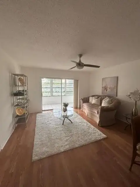 6 ABBEY Lane # 207, Delray Beach FL 33446 photo 4