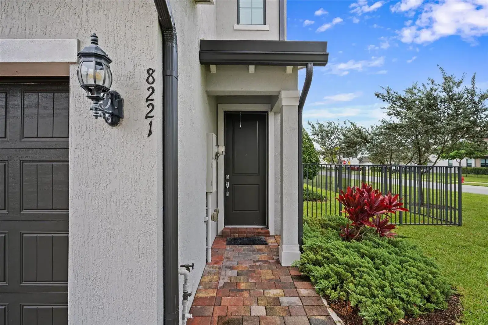 8221 Cinch Way, Lake Worth FL 33467 photo 2