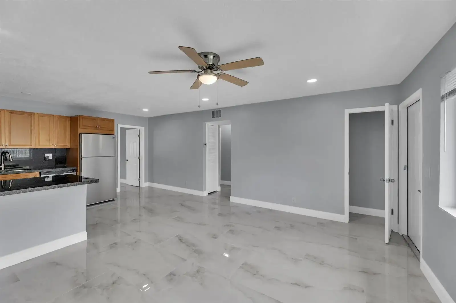800-802 SW 6th Court # 802, Pompano Beach FL 33060 photo 4