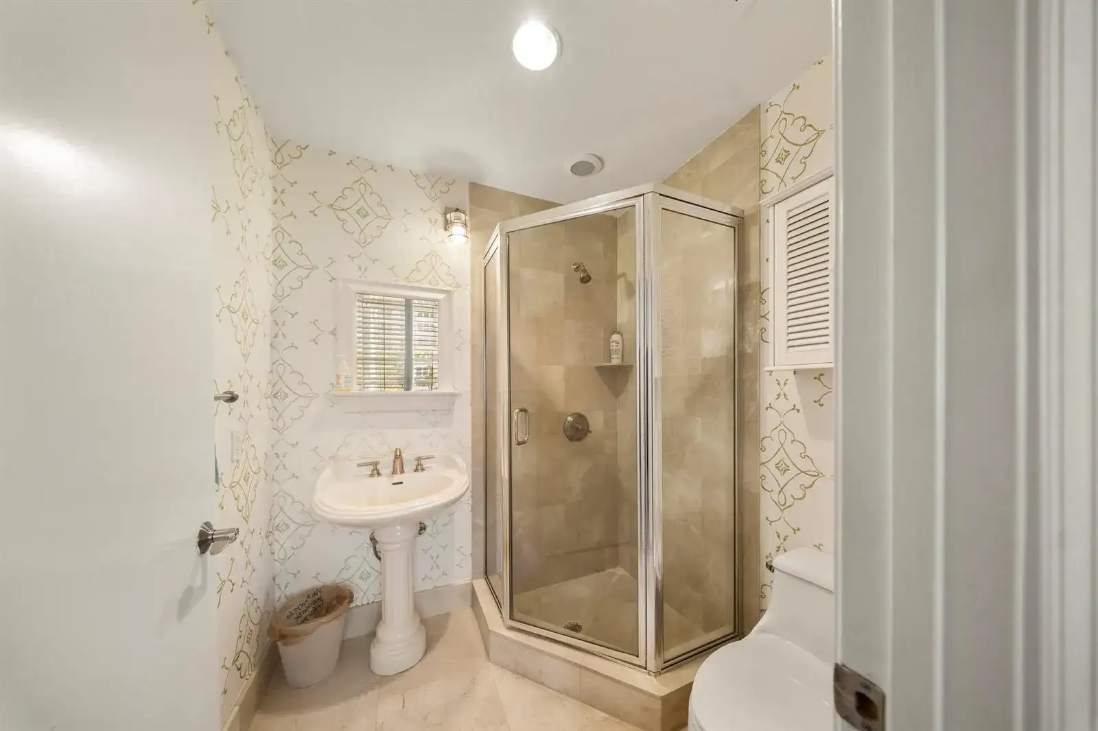 701 SE 21ST Avenue # 302, Deerfield Beach FL 33441 photo 3