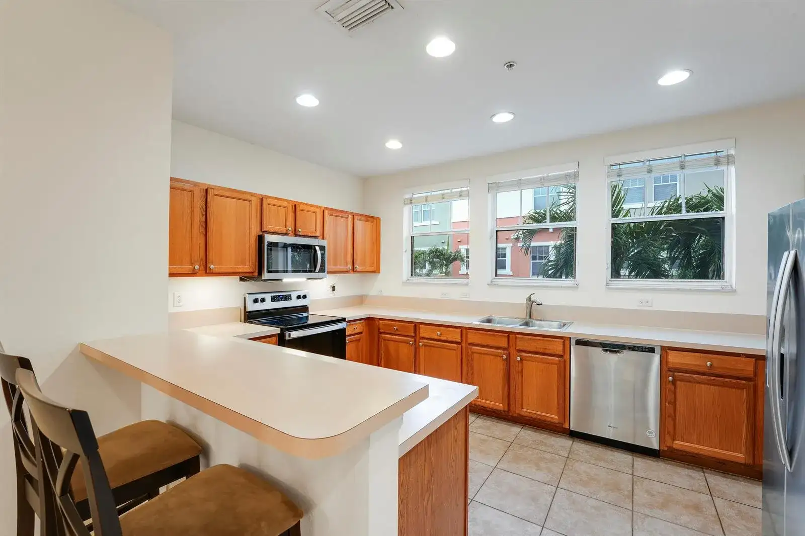 1740 SAN BENITO Way # 4, West Palm Beach FL 33401 photo 2