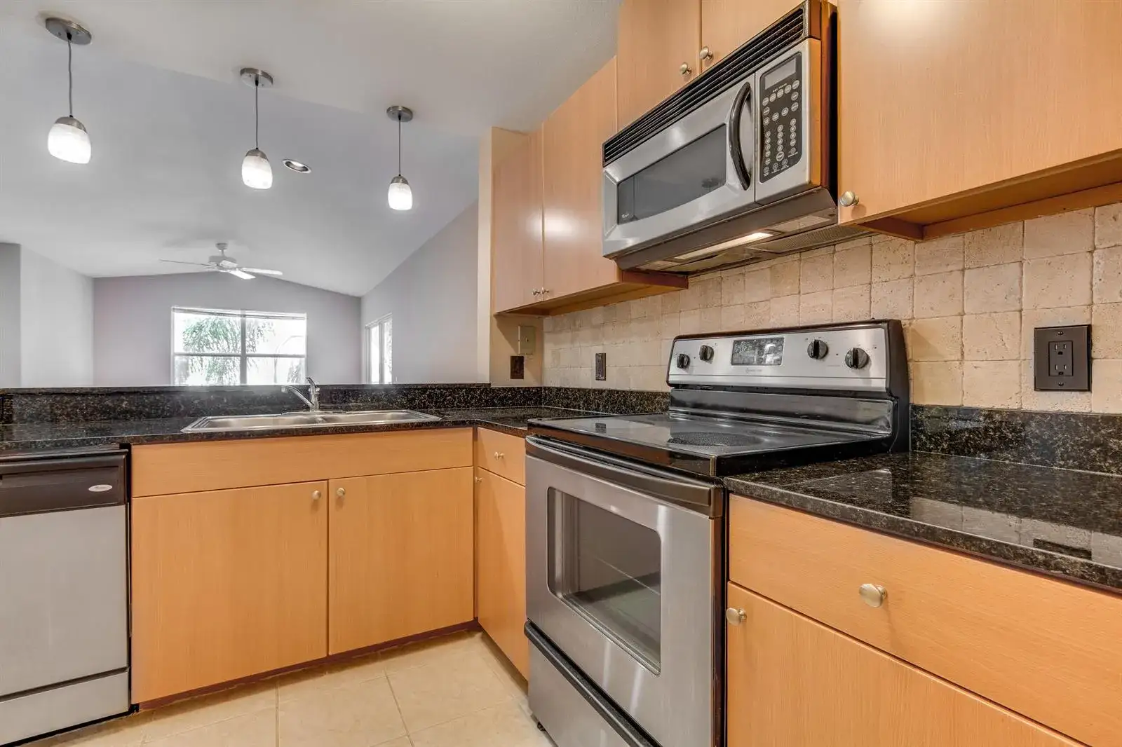 1740 PALM COVE Boulevard # 305, Delray Beach FL 33445
