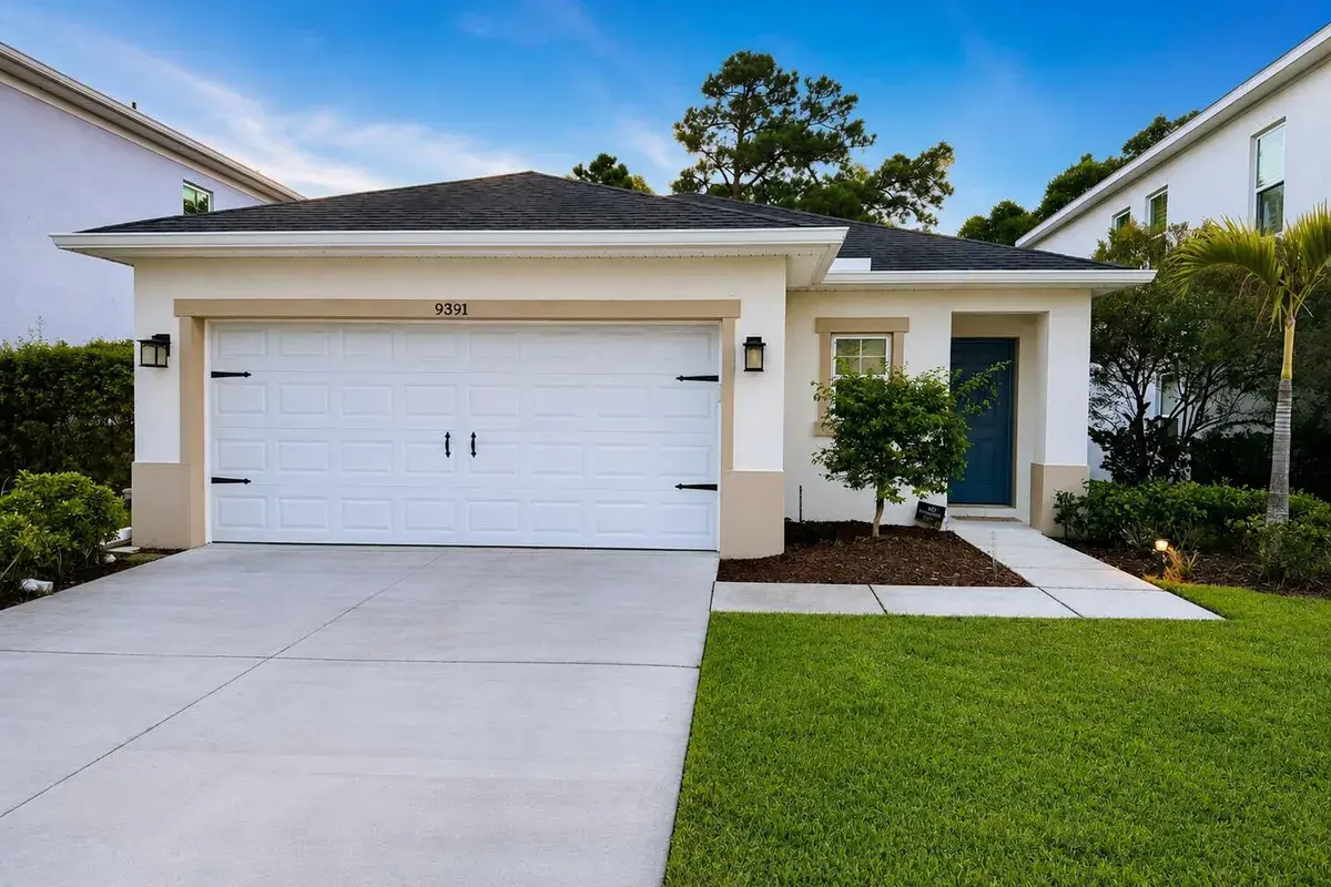 9391 SW LIGORIO Way, Port St. Lucie FL 34987