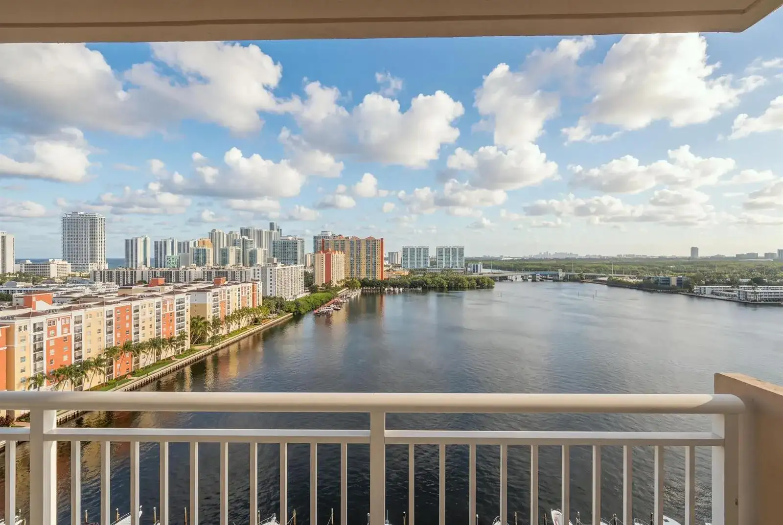 250 174TH Street # 1719, Sunny Isles Beach FL 33160 photo 2