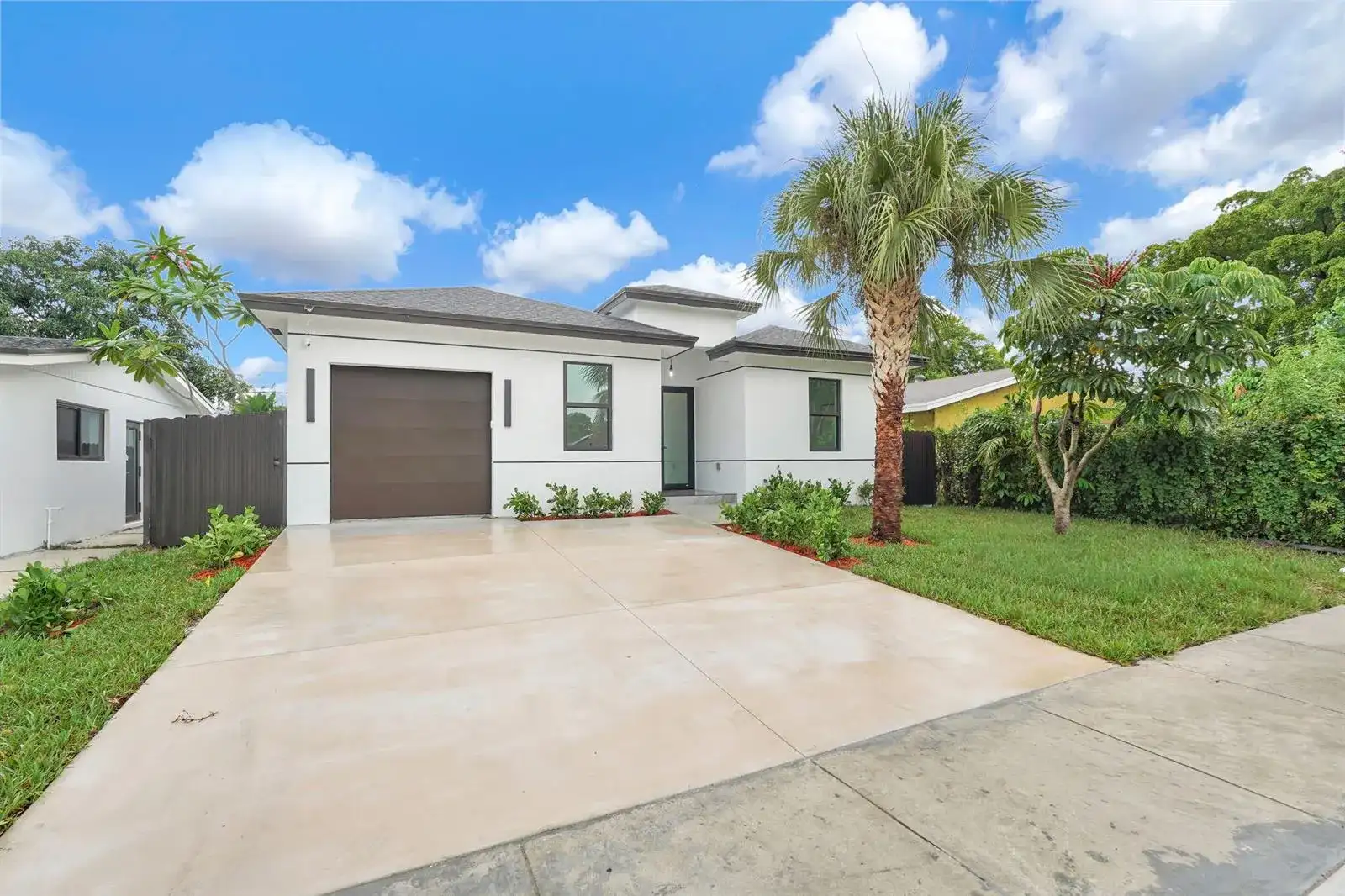 2540 NW 14TH Court, Fort Lauderdale FL 33311 photo 4