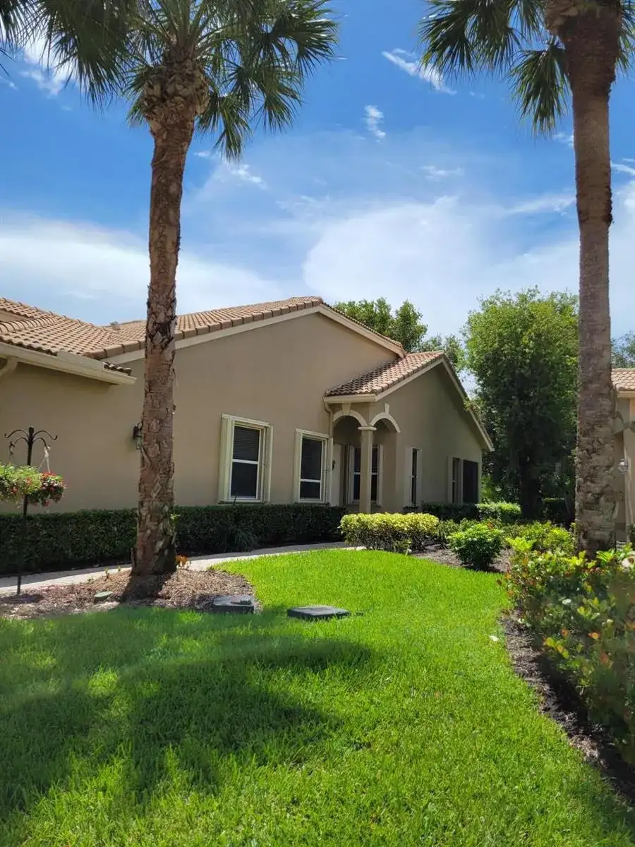 7073 Torrey Pines Circle, Port St. Lucie FL 34986 photo 2