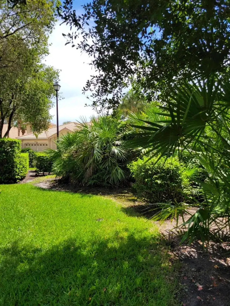 7073 Torrey Pines Circle, Port St. Lucie FL 34986 photo 4