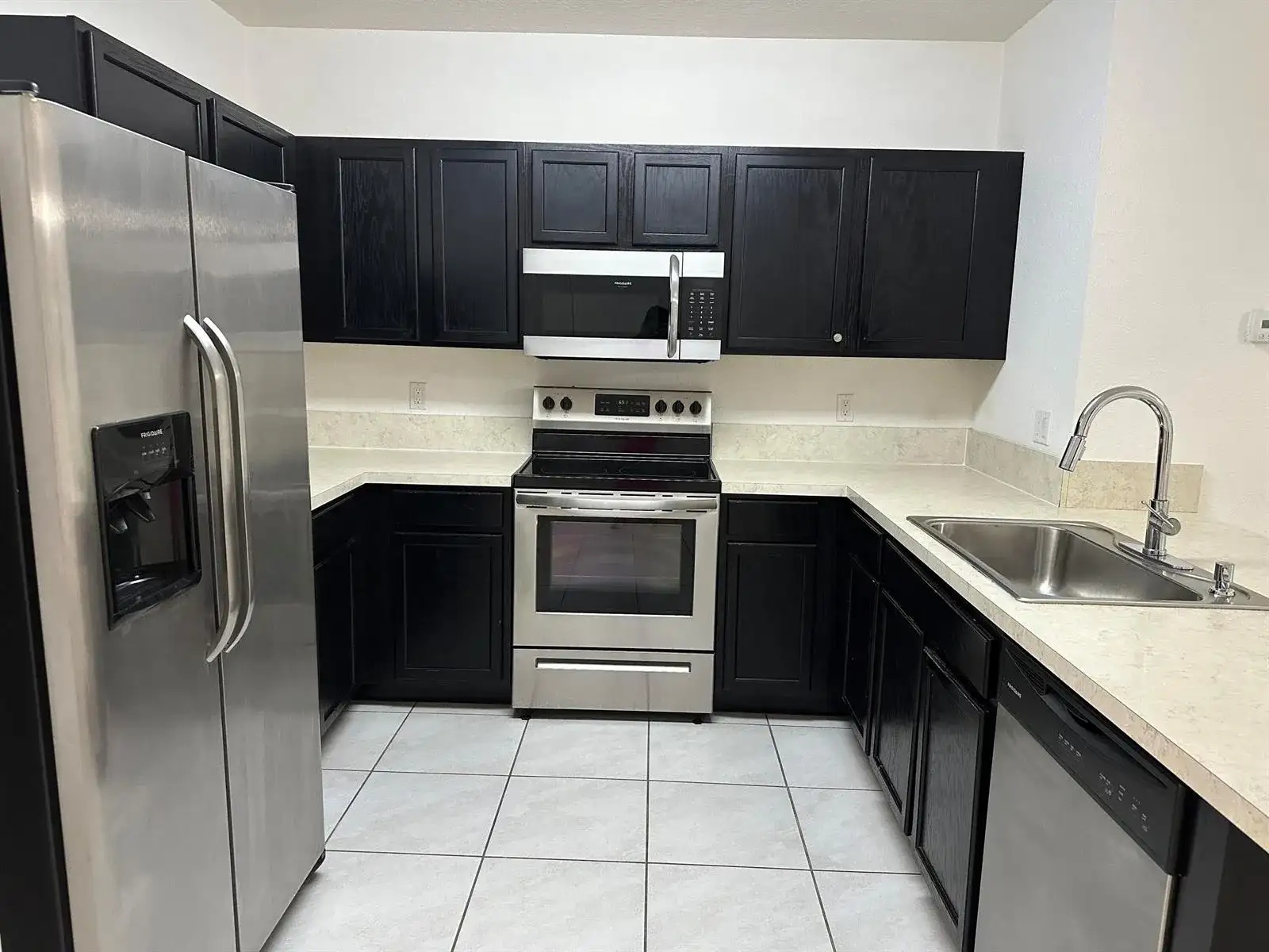 3779 WHITNEY PARK Lane, FL 33463 photo 3