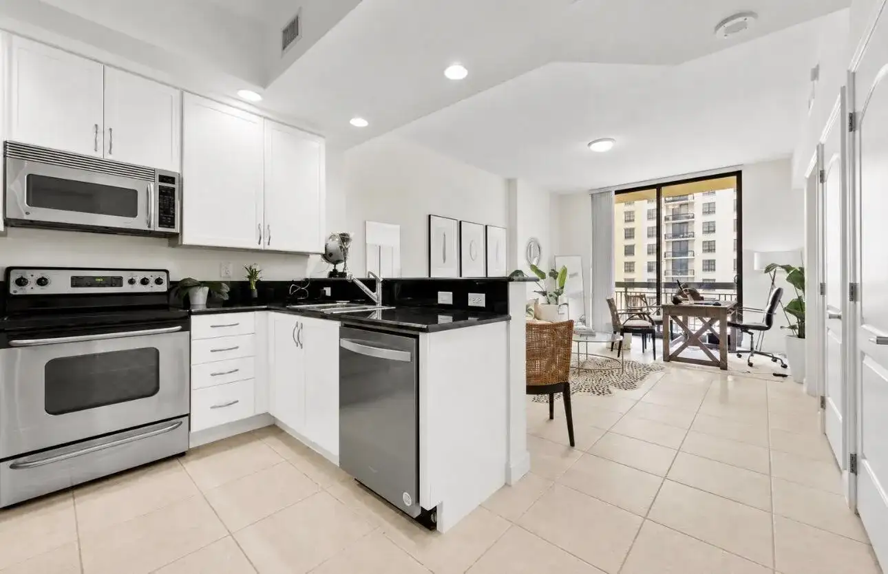 801 S OLIVE Avenue # 1123, West Palm Beach FL 33401 photo 2