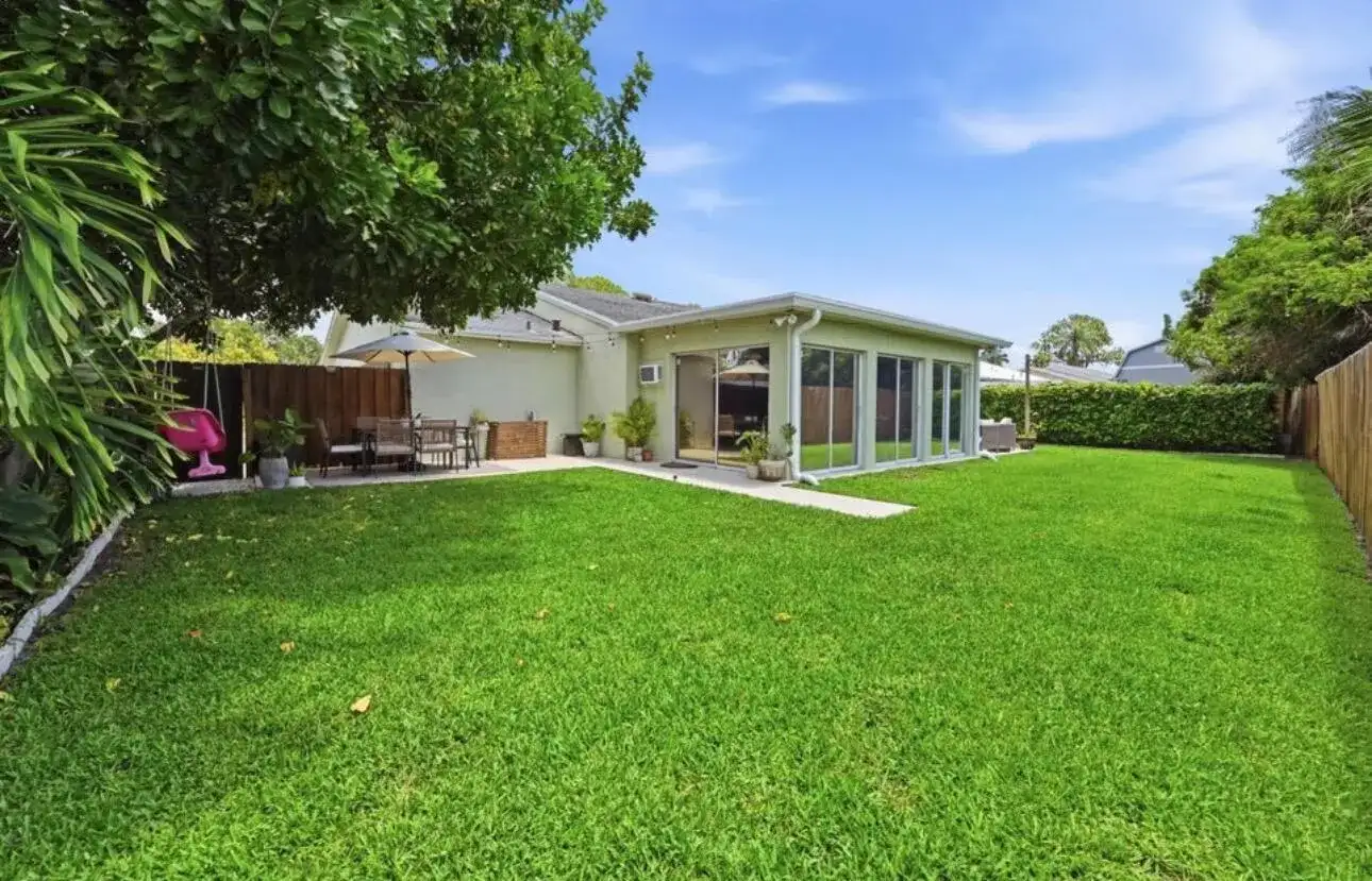 4732 Carthage Circle S, Lake Worth FL 33463 photo 5