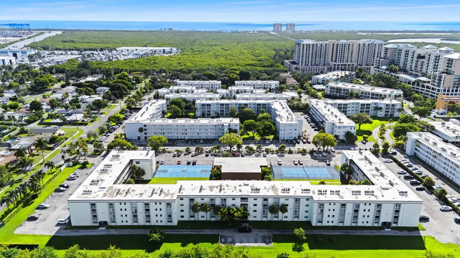 500 NE 2nd Street # 114, Dania Beach FL 33004