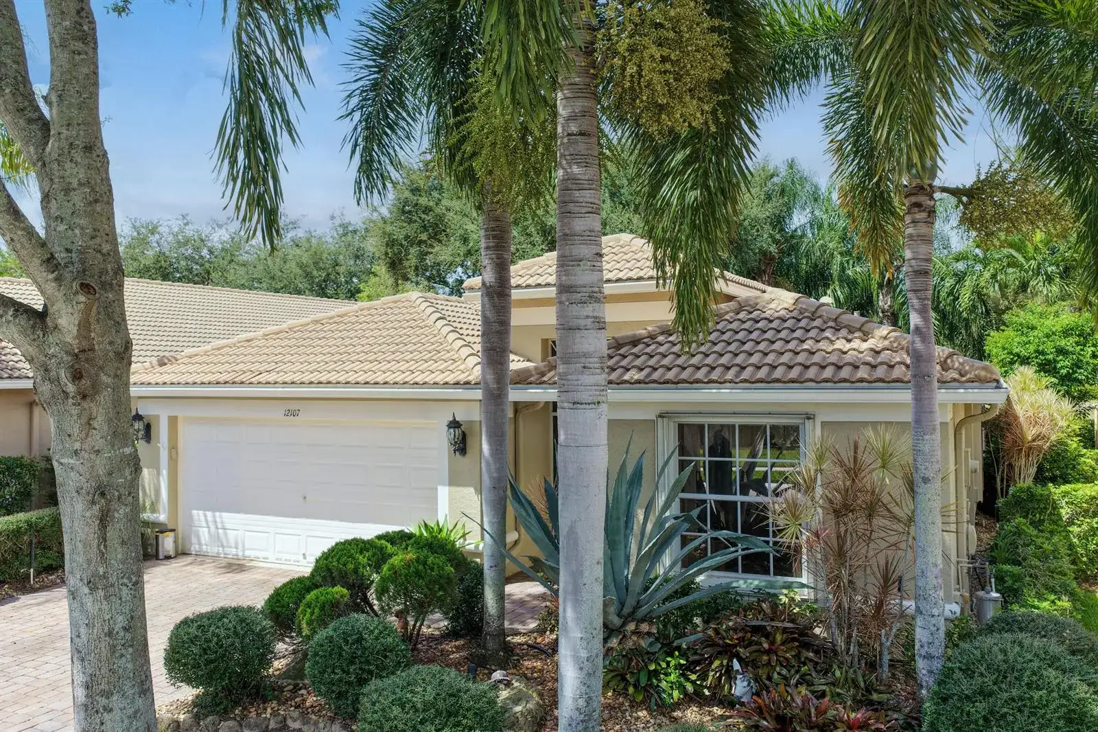 12107 ROMA Road, Boynton Beach FL 33437 photo 2