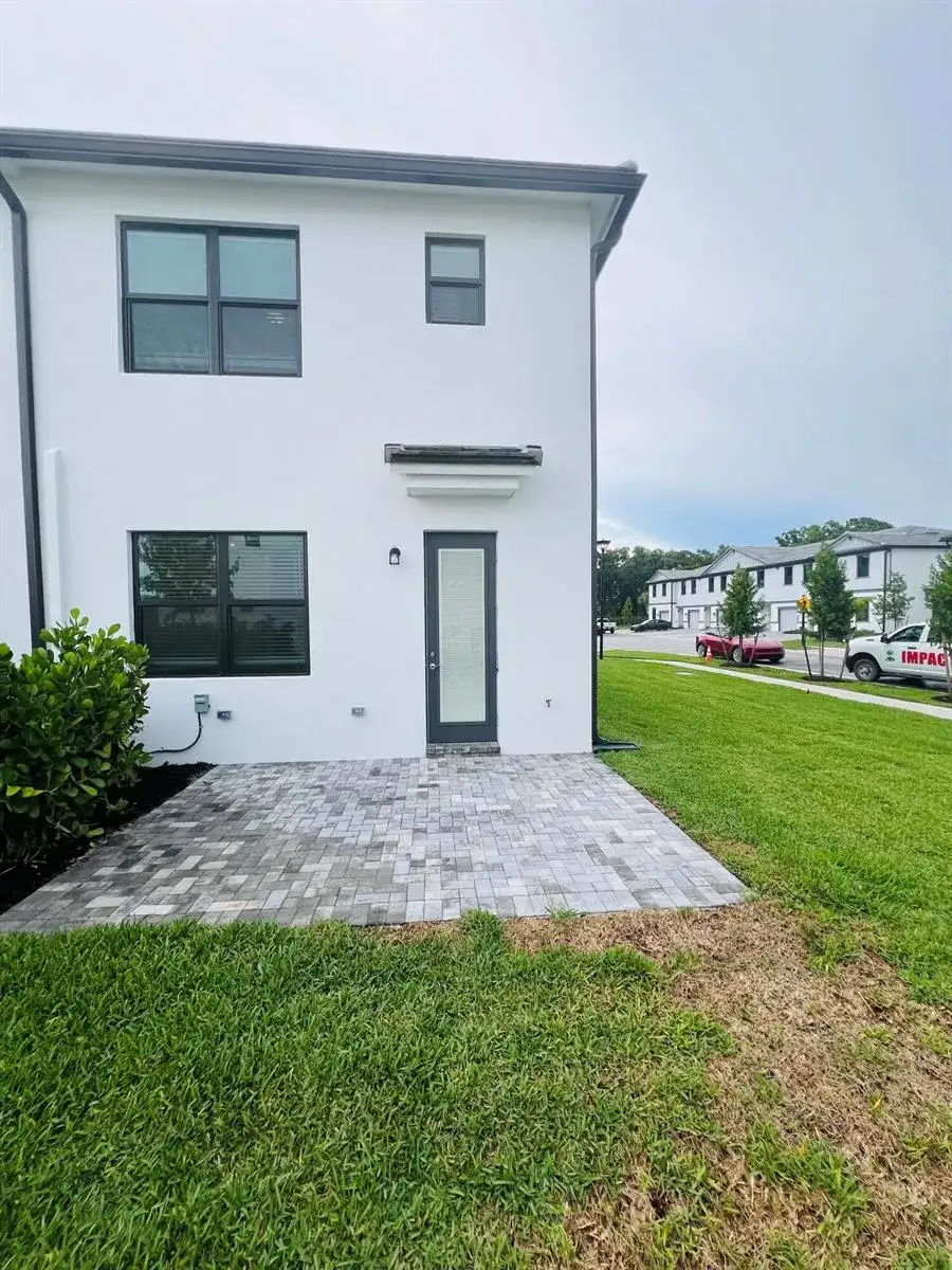 4190 EFENDI, Lantana FL 33462 photo 4
