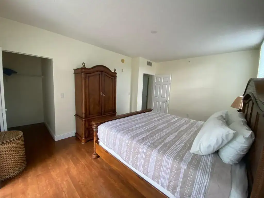 11780 SAINT ANDREWS Place # 201, Wellington FL 33414 photo 5
