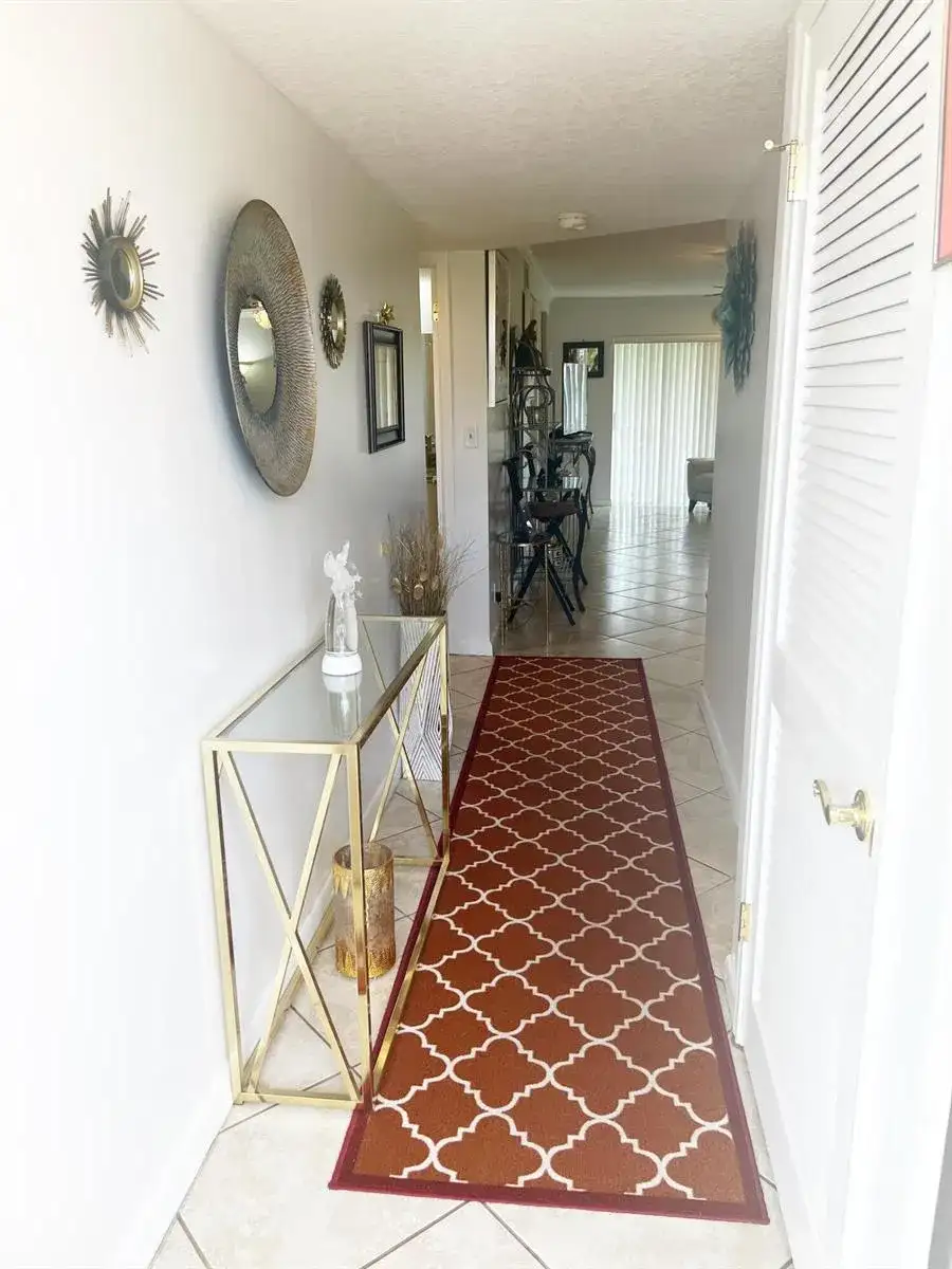 9410 N HOLLYBROOK LAKE Drive # 302, Pembroke Pines FL 33025 photo 3