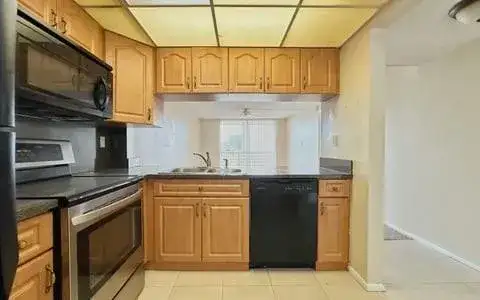 14195 SW 87th Street Apt b207, Miami FL 33183 photo 2