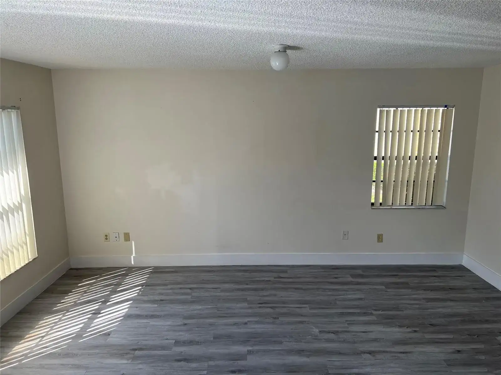 2941 NW 92nd Avenue, Coral Springs FL 33065 photo 3