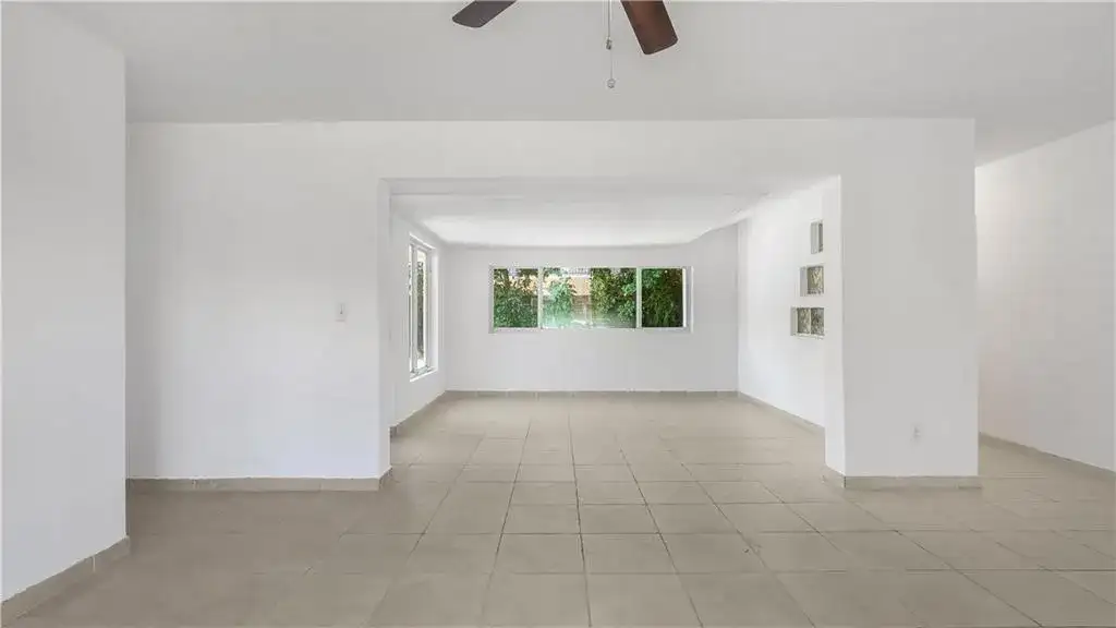 2161 NE 35TH Street, Lighthouse Point FL 33064 photo 4