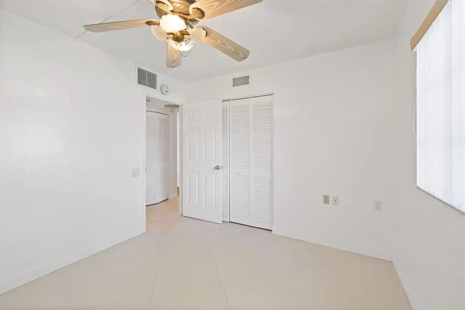 1105 BAHAMA Bend # A1, Coconut Creek FL 33066 photo 5