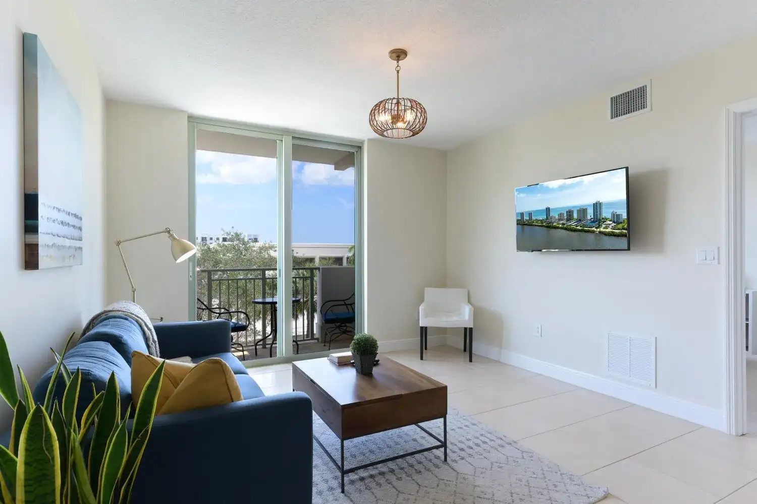 610 Clematis Street, West Palm Beach FL 33401 photo 3