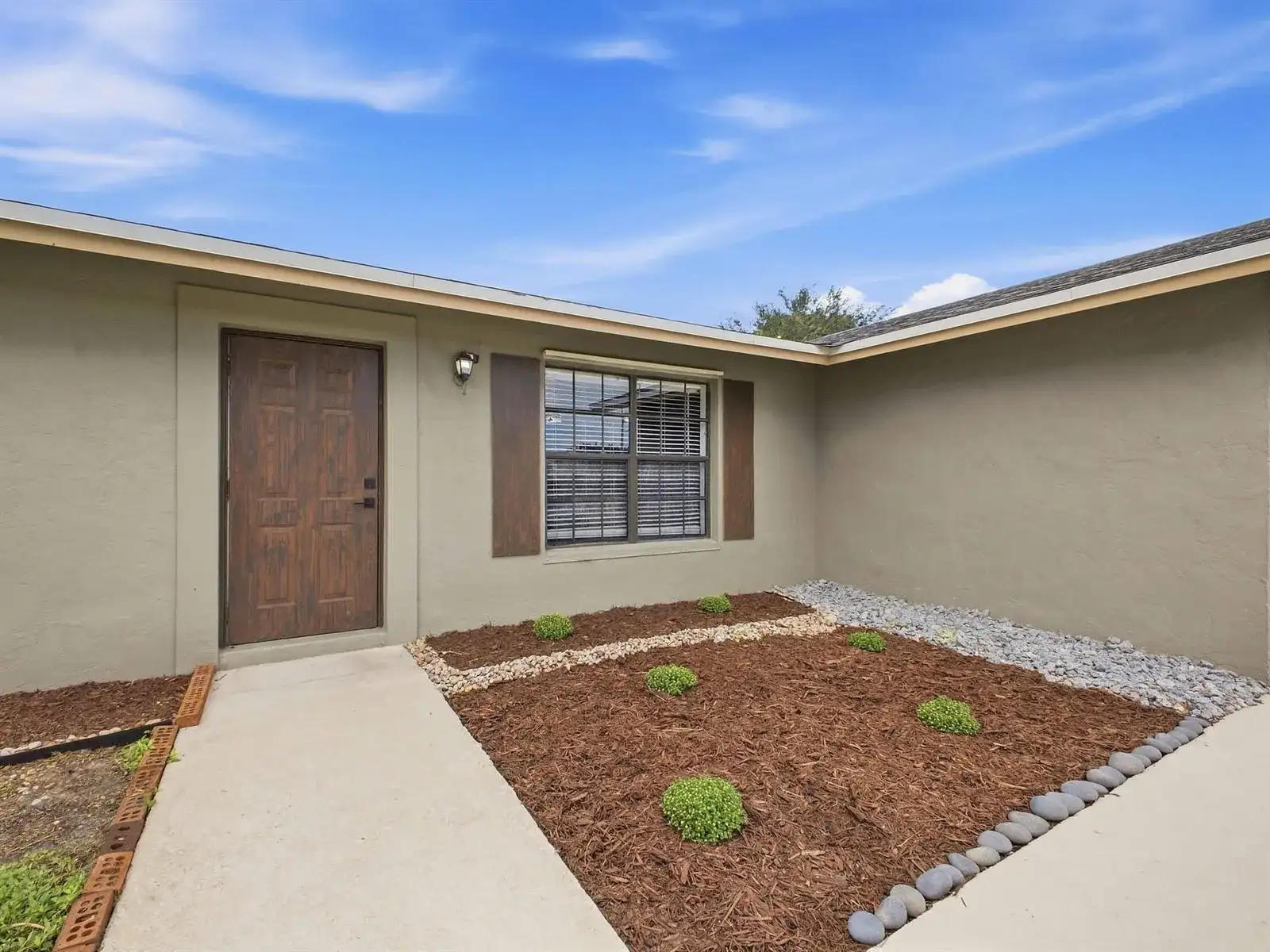 234 La Mancha Avenue, Royal Palm Beach FL 33411 photo 3
