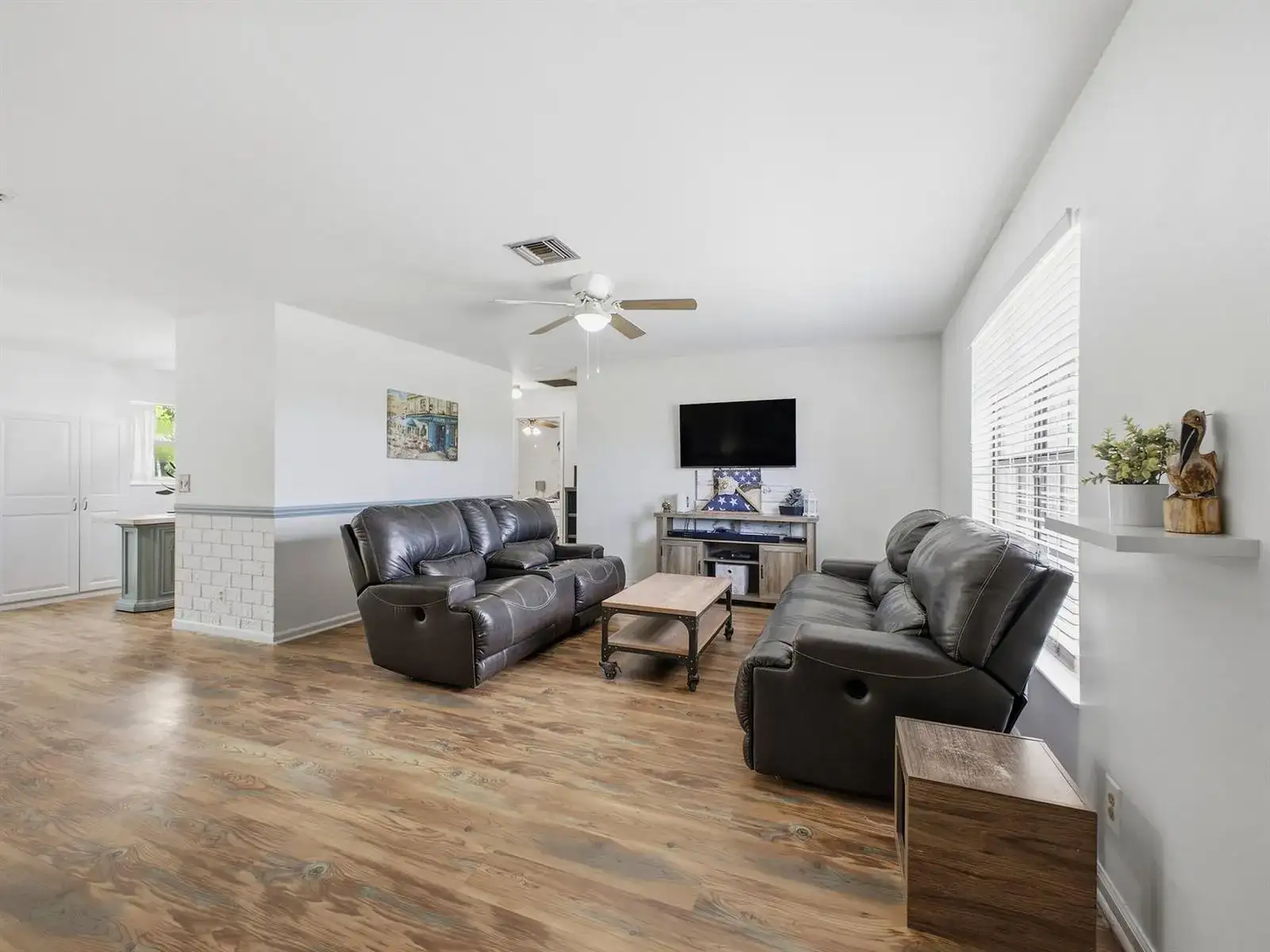 234 La Mancha Avenue, Royal Palm Beach FL 33411 photo 5