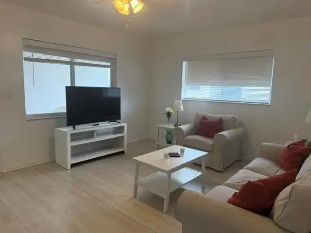 1100 ATLANTIC SHORES Boulevard # 409, Hallandale Beach FL 33009 photo 4