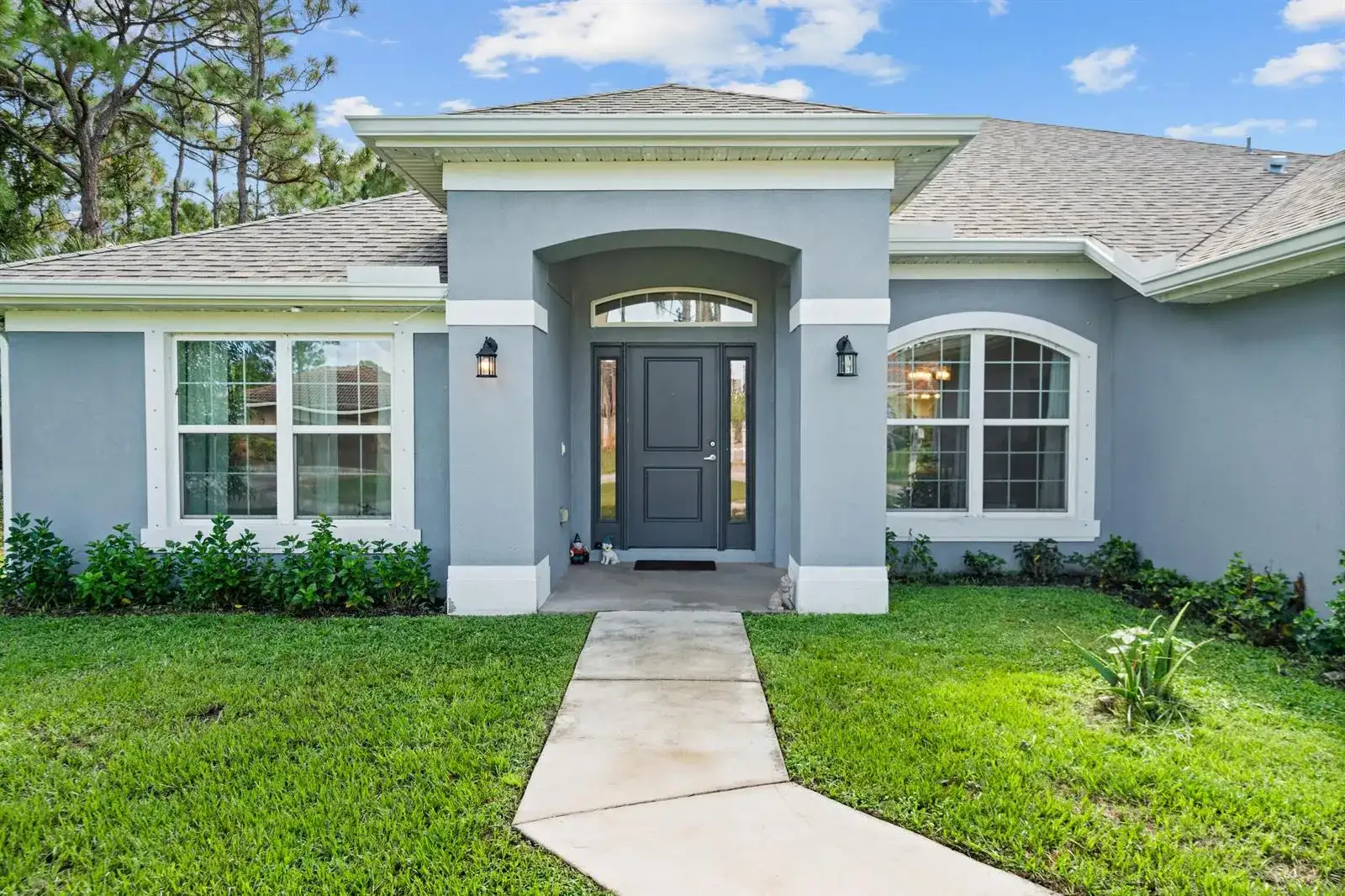 5863 NW CAROVEL Avenue, Port St. Lucie FL 34986 photo 2
