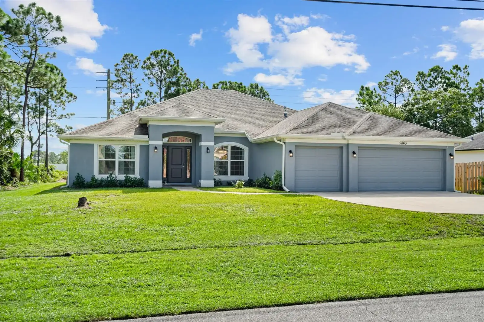 5863 NW CAROVEL Avenue, Port St. Lucie FL 34986 photo 3